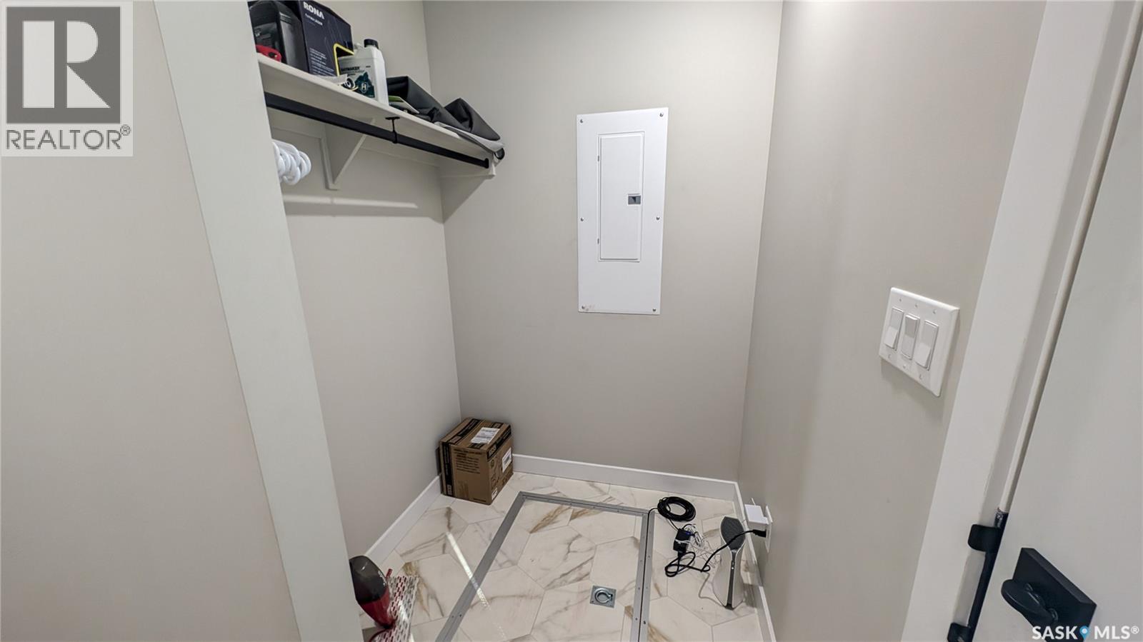 23 101 NEIS ACCESS ROAD - 27