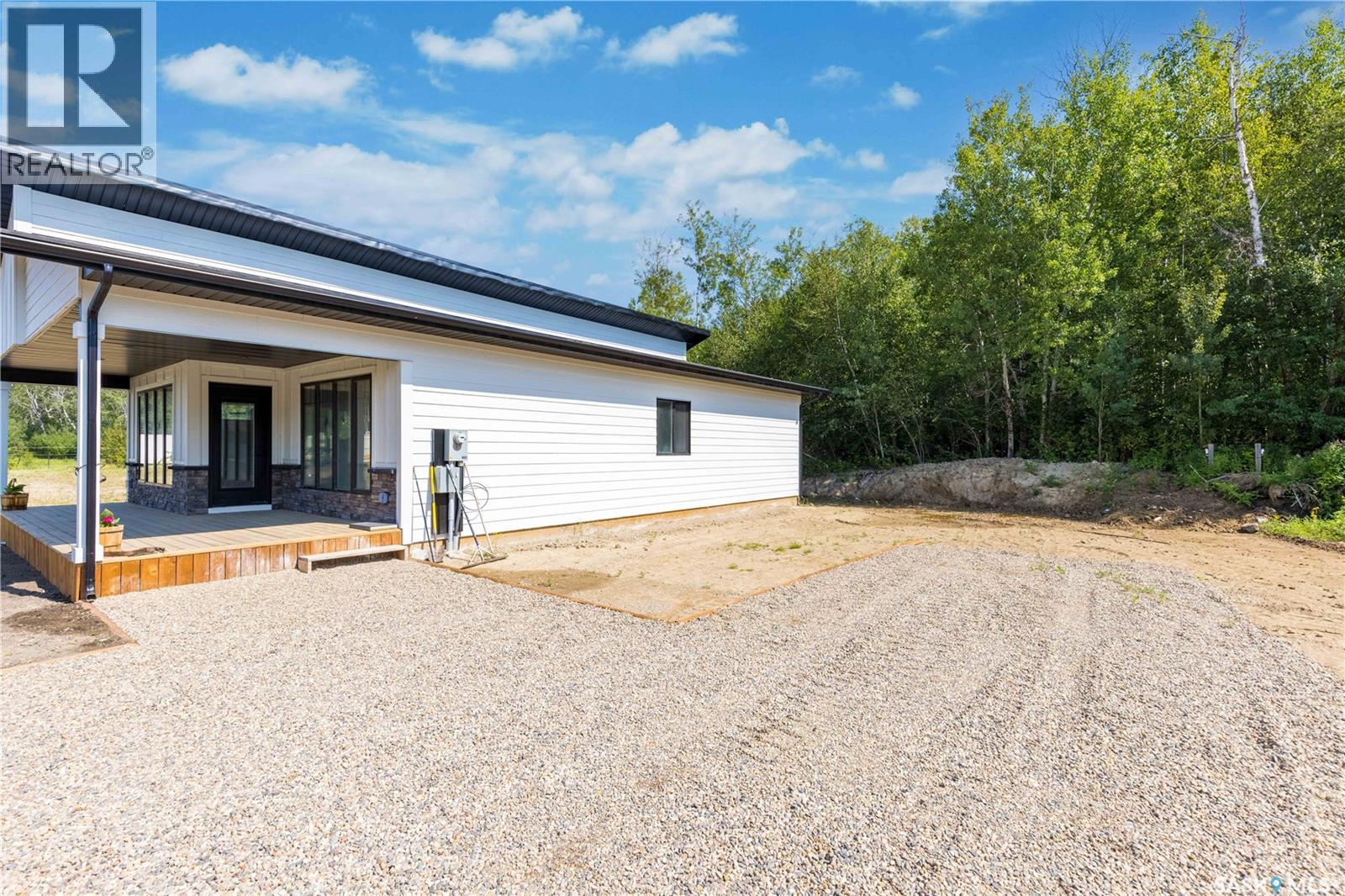 23 101 NEIS ACCESS ROAD - 13