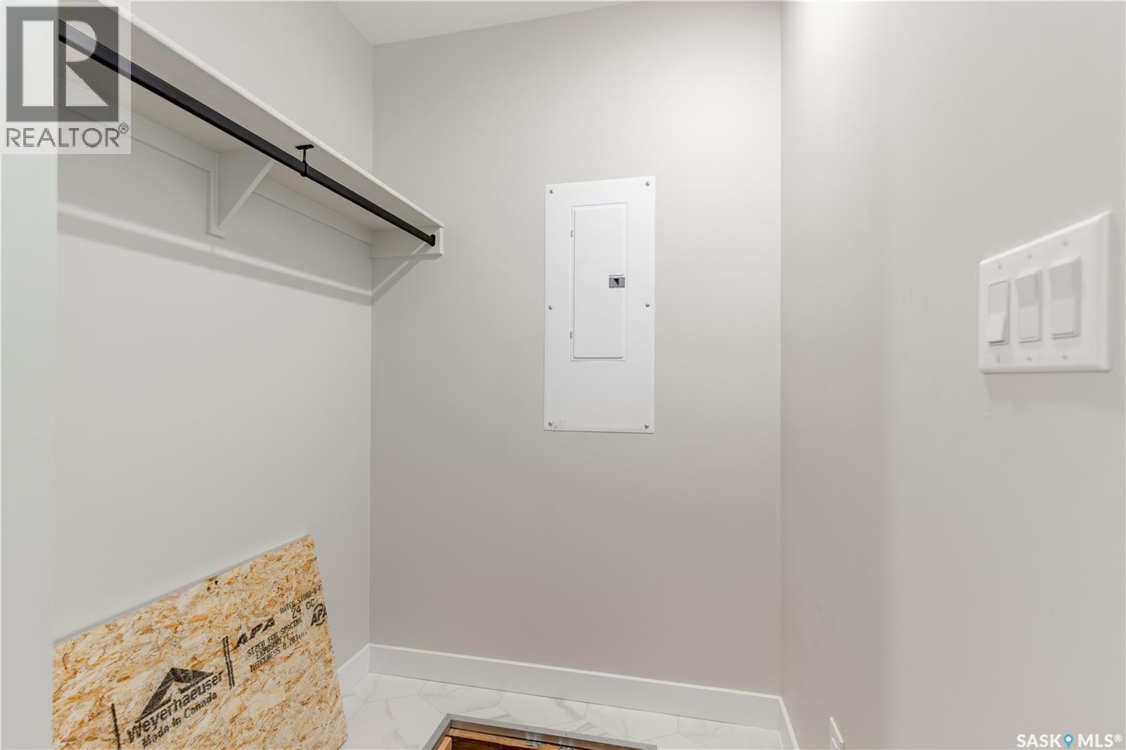 23 101 NEIS ACCESS ROAD - 28