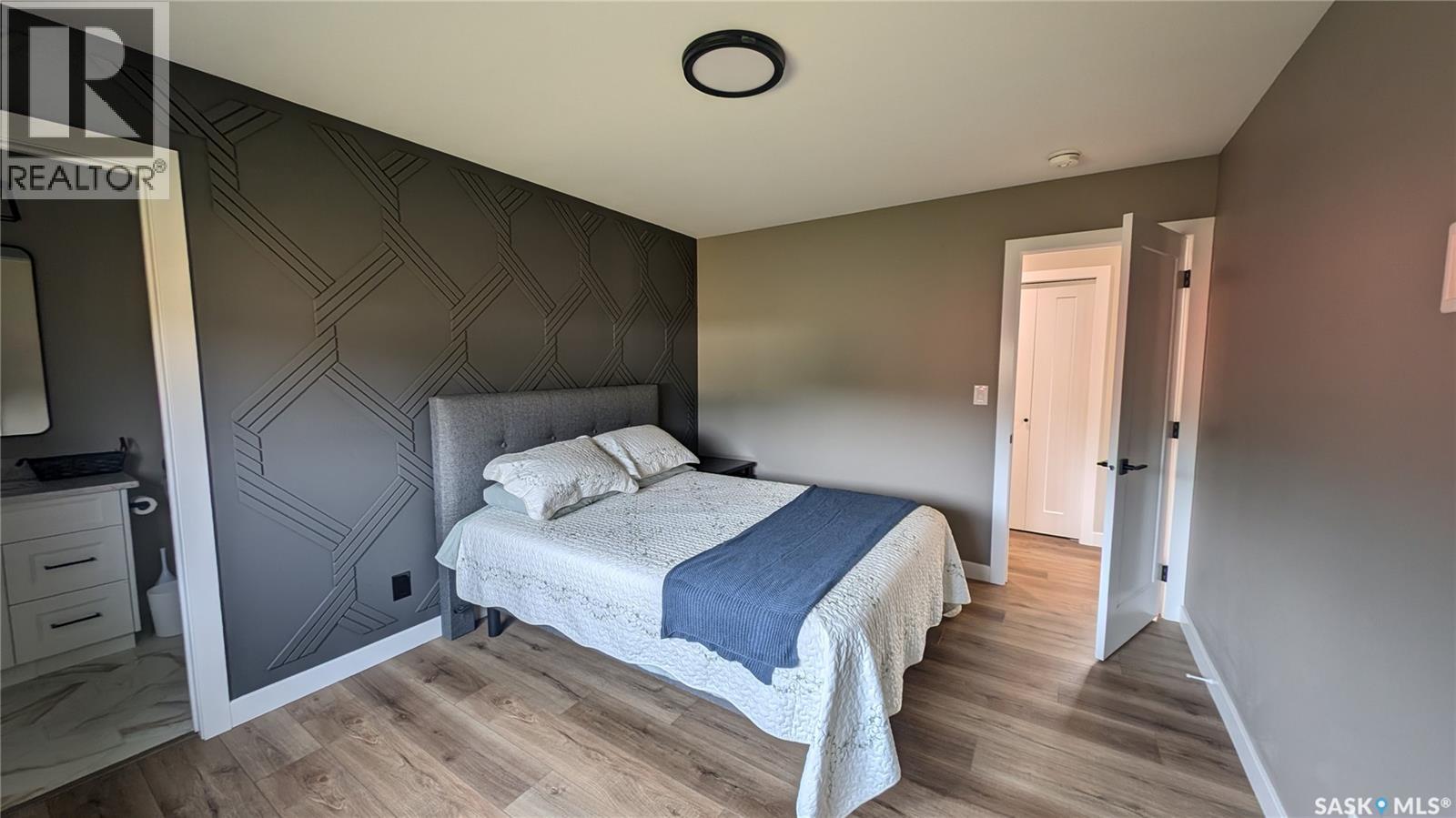 23 101 NEIS ACCESS ROAD - 38