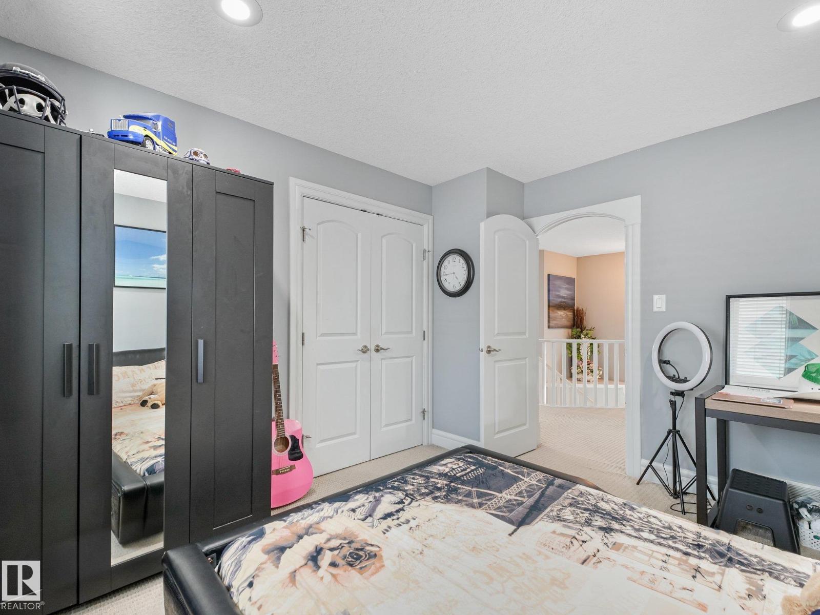 544 ADAMS WY SW - 48