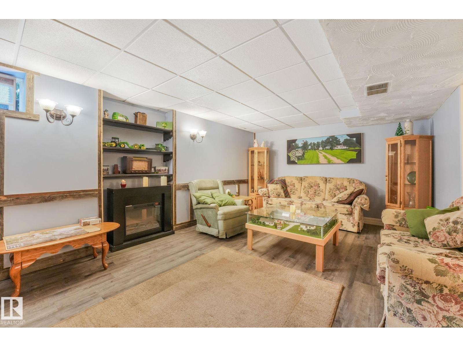 #170 21252 TWP ROAD 530 - Image 32