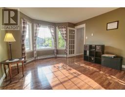 32 Abbotts Road thumbnail 13