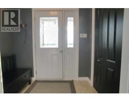 32 Abbotts Road thumbnail 6