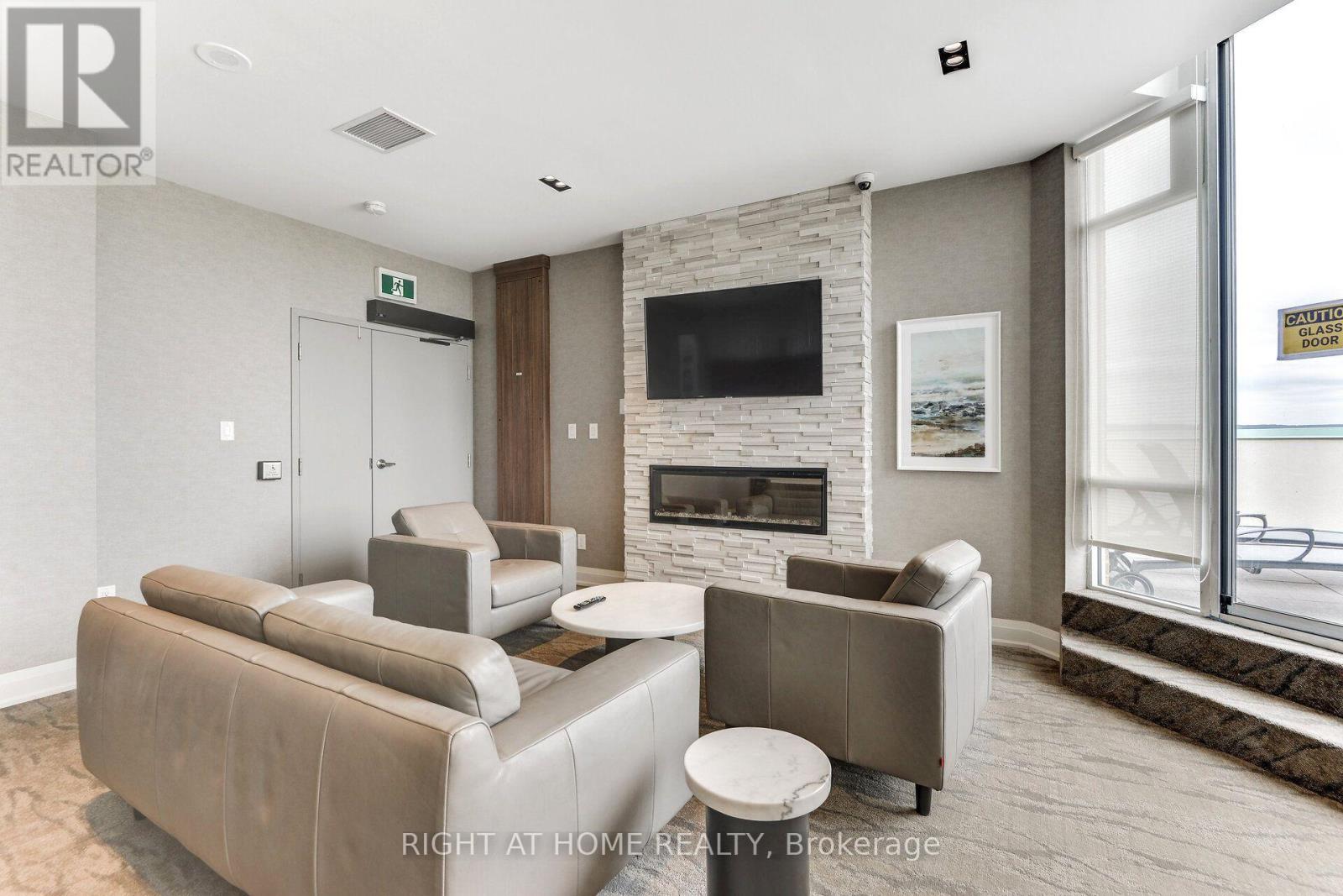 #1711 1276 MAPLE CROSSING BOULEVARD - Image 32