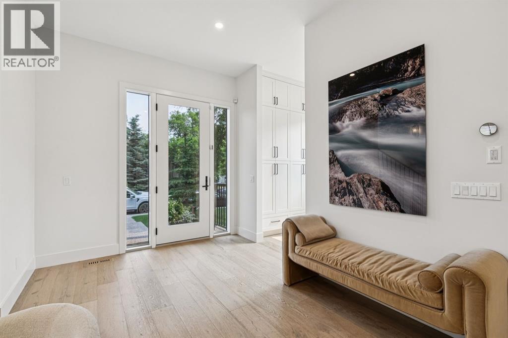 4407 17 Street SW, Altadore, Calgary photo 4