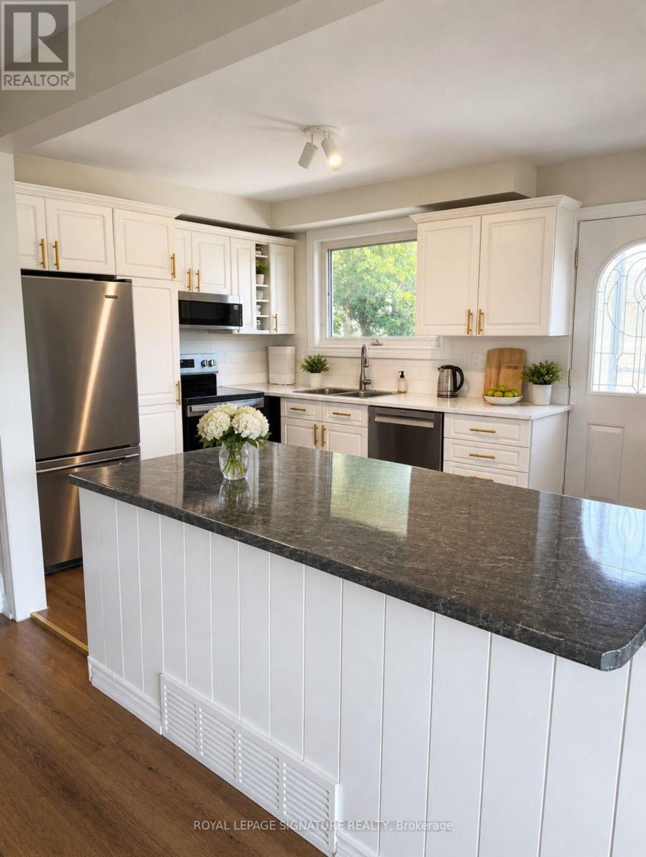 66 VICTOR BOULEVARD - 2