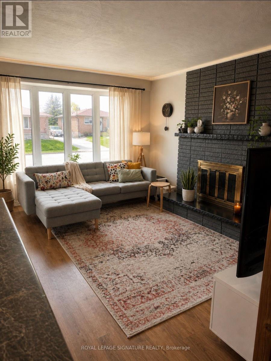 66 VICTOR BOULEVARD - 3