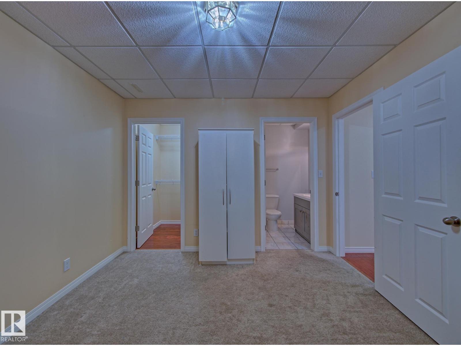 #3 10 Woodcrest LN - 34