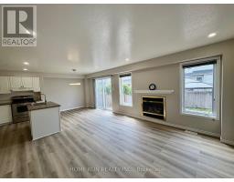 Bathroom - 52 Collington Street, Ottawa, ON K2G6X3 Photo 11