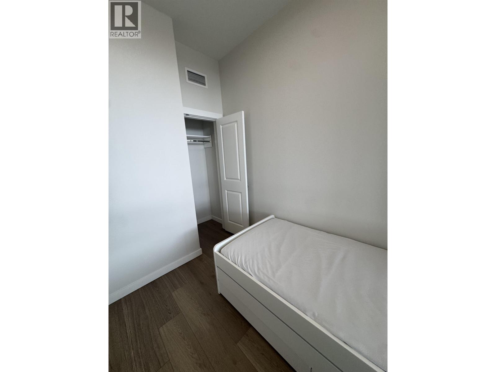 2 Bed, 2 Bath House for Rent in Vancouver – 1300 3533 ROSS DRIVE, Vancouver – MLS# R3151922 - Image 3
