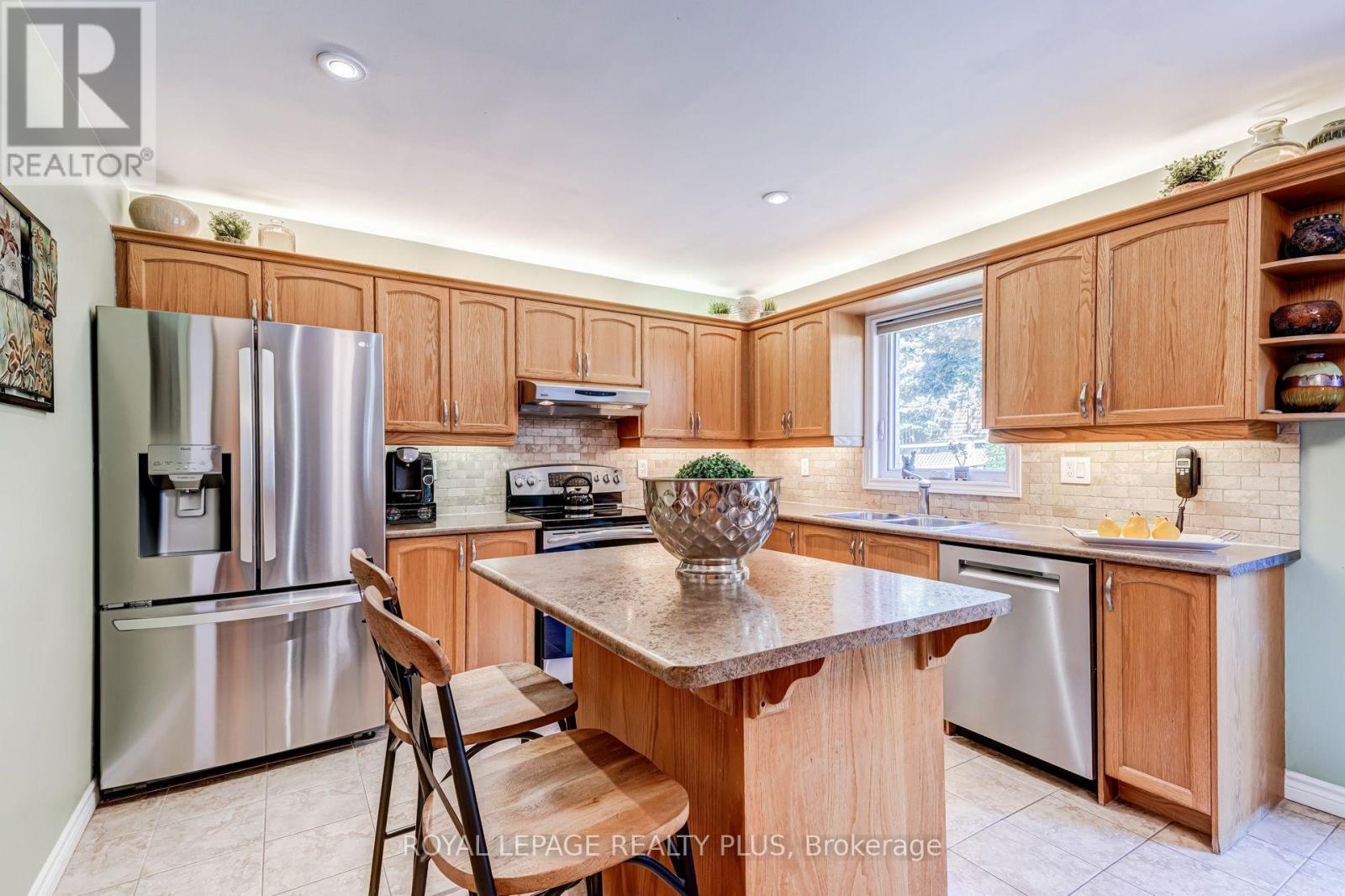 1459 RAVENSMOOR CRESCENT - 17