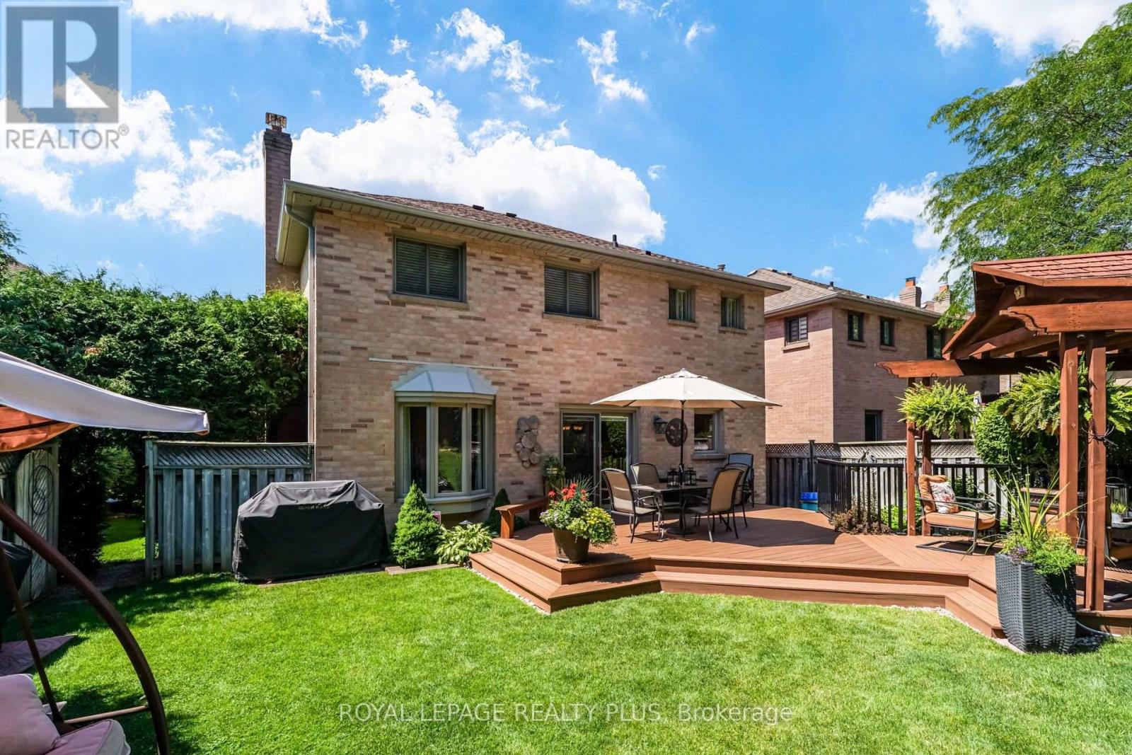 1459 RAVENSMOOR CRESCENT - 46