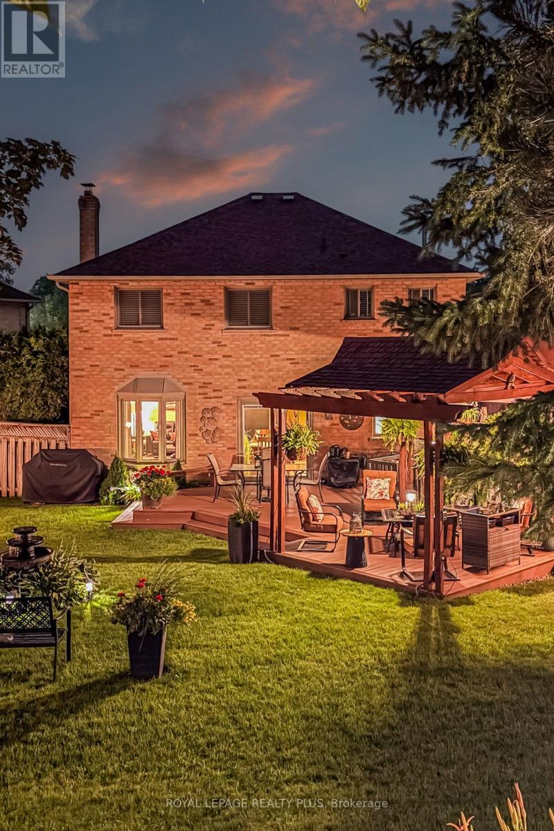 1459 RAVENSMOOR CRESCENT - 48
