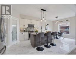 Laundry room - 2023 Jubilee Drive, London North, ON N6G0H7 Photo 14