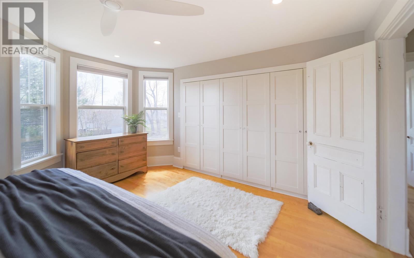 25 Greenfield Avenue - 25