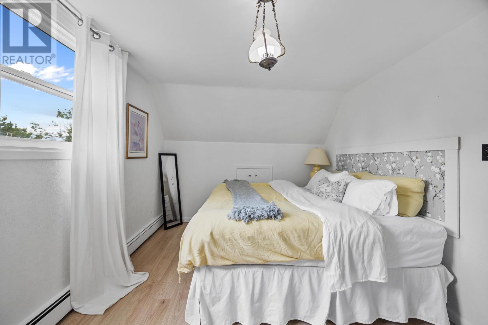 25 Greenfield Avenue - 34