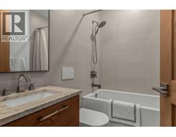 533 3rd Street, Canmore, AB T1W2H8 Photo 48