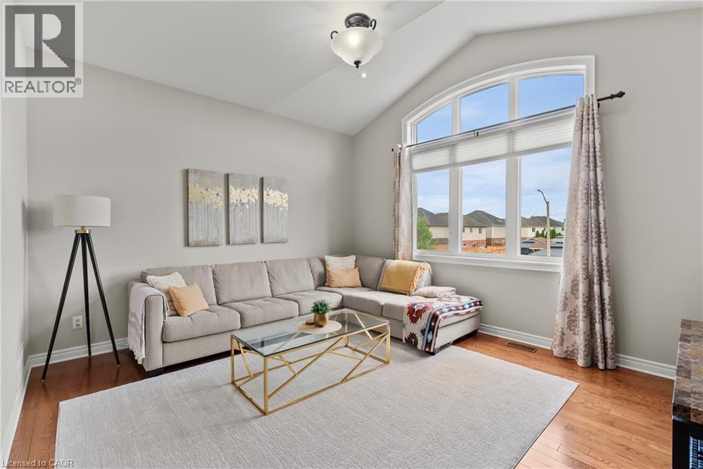 282 WINTERBERRY Boulevard - Image 24