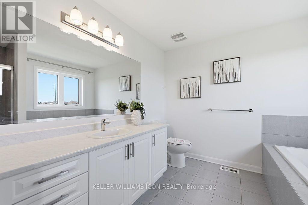 3 Bed, 3 Bath House for Sale in Ottawa – 15 AURA AVENUE, Ottawa – MLS# X13631500 - Image 28