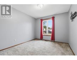 2203 Stevensville Road, Fort Erie, ON L0S1S0 Photo 14