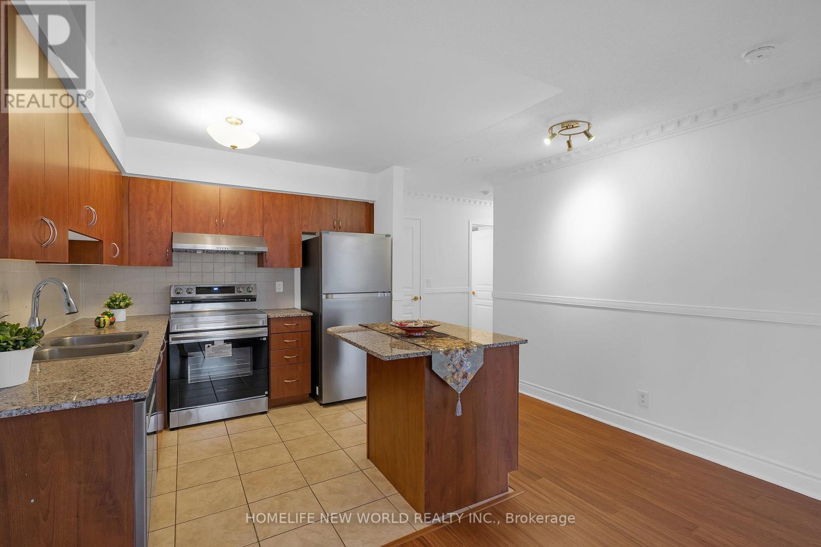 #912 55 SOUTH TOWN CENTRE BOULEVARD - 6