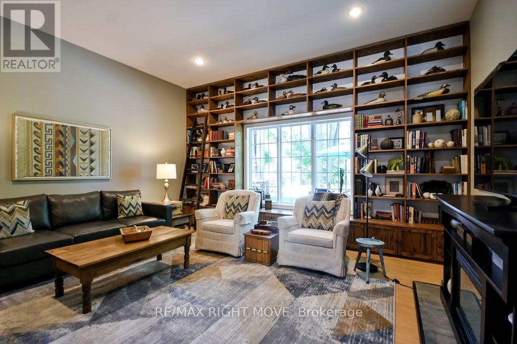 2636 WESTSHORE CRESCENT - Image 13