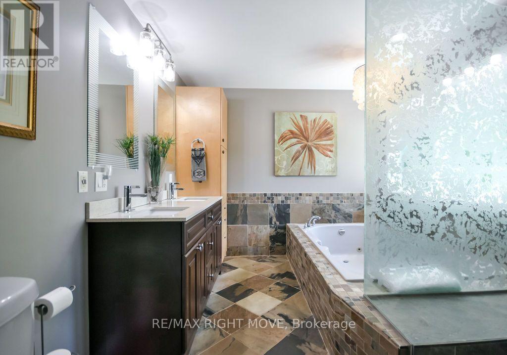 2636 WESTSHORE CRESCENT - Image 25