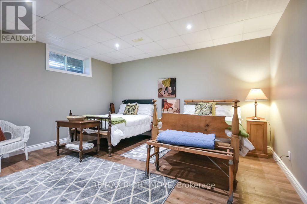 2636 WESTSHORE CRESCENT - Image 28
