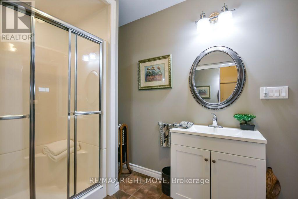 2636 WESTSHORE CRESCENT - 29