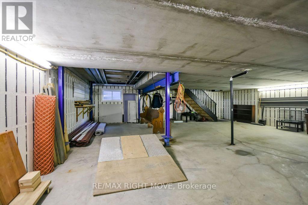 2636 WESTSHORE CRESCENT - Image 36