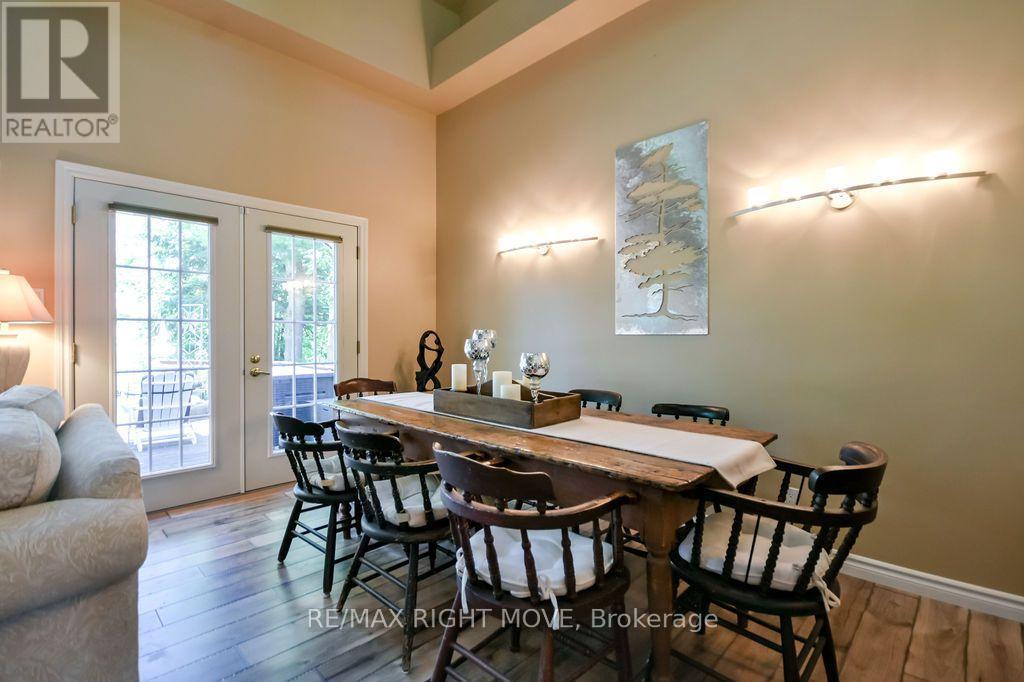 2636 WESTSHORE CRESCENT - 9