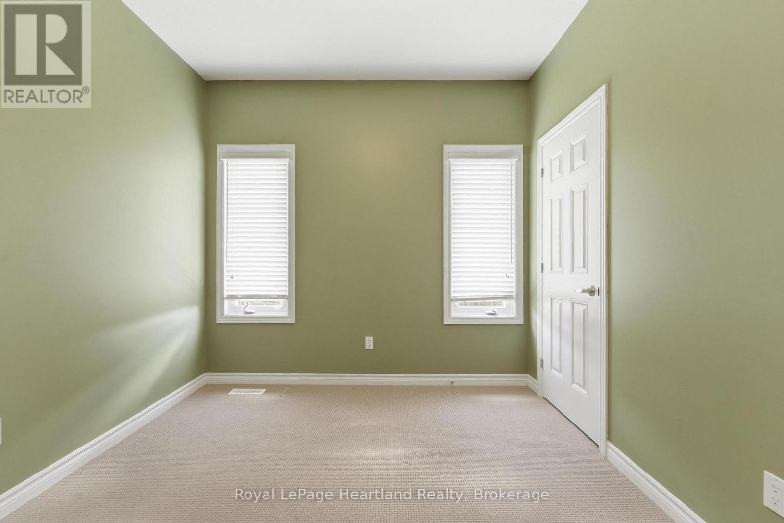 #18 518 BLUE JAY DRIVE - Image 19