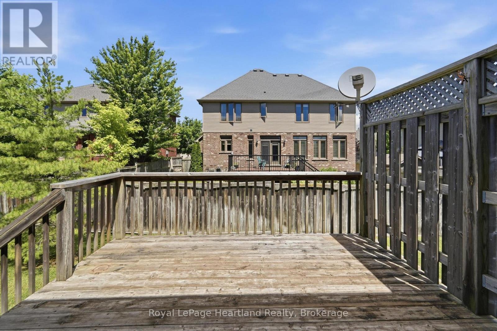 #18 518 BLUE JAY DRIVE - 35