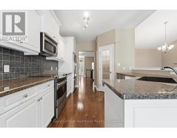 Primary Bedroom - 18 - 518 Blue Jay Drive, London North, ON N5X0E4 Photo 11