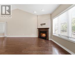 18 - 518 Blue Jay Drive, London North, ON N5X0E4 Photo 14