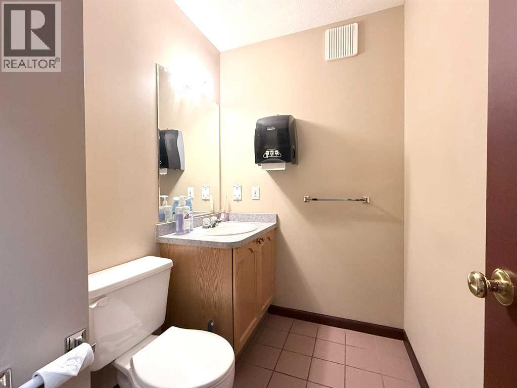 9824 97 Avenue - Photo 9