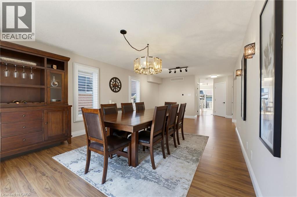 127 MICHENER Crescent - Image 10