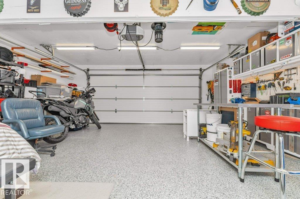 9905 81 ST - 48