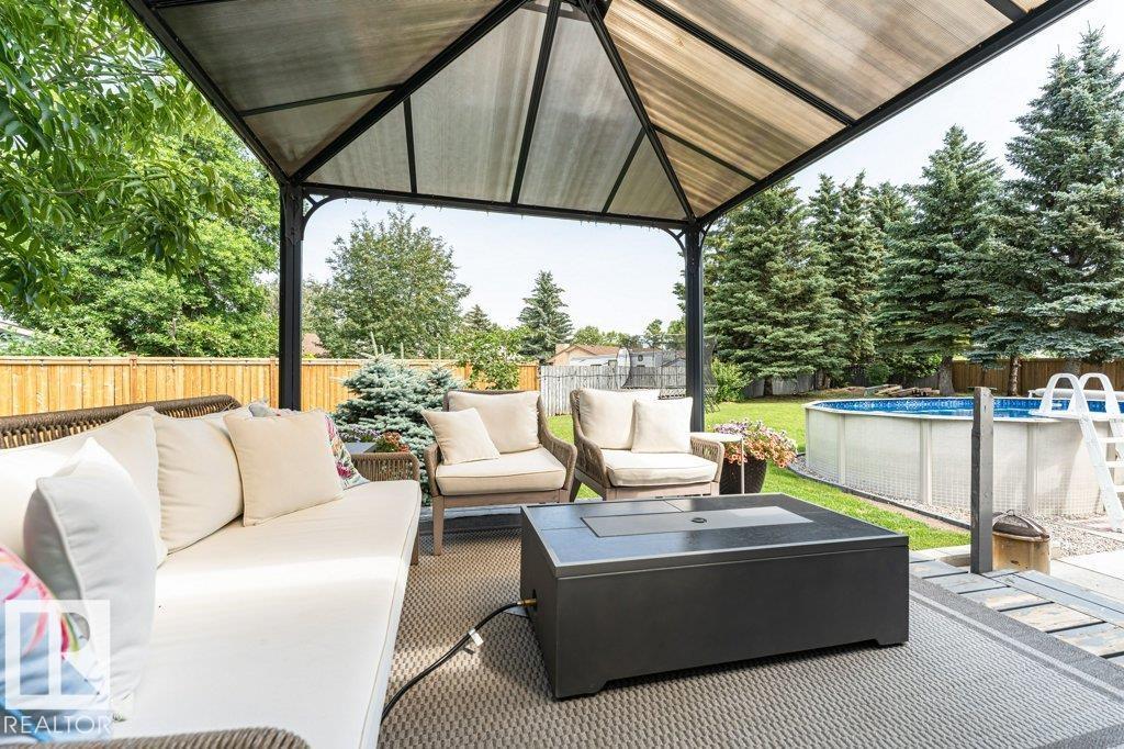 9905 81 ST - 50