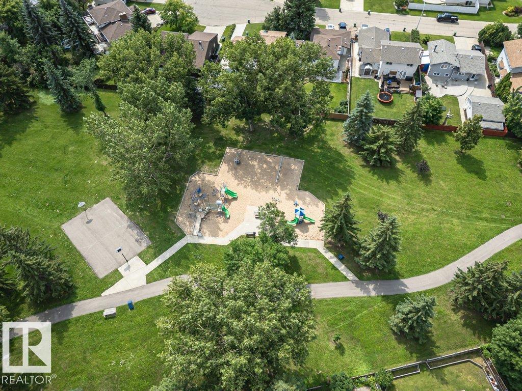 9905 81 ST - 71