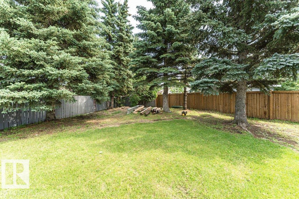 9905 81 ST - 57