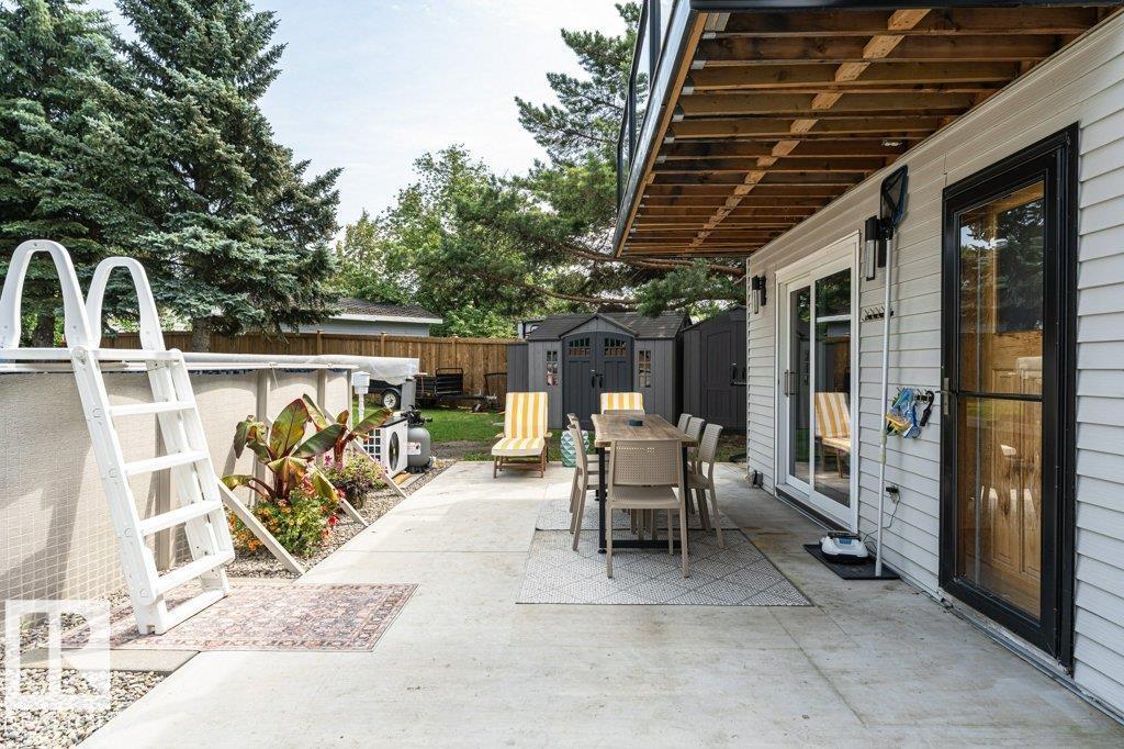 9905 81 ST - 55