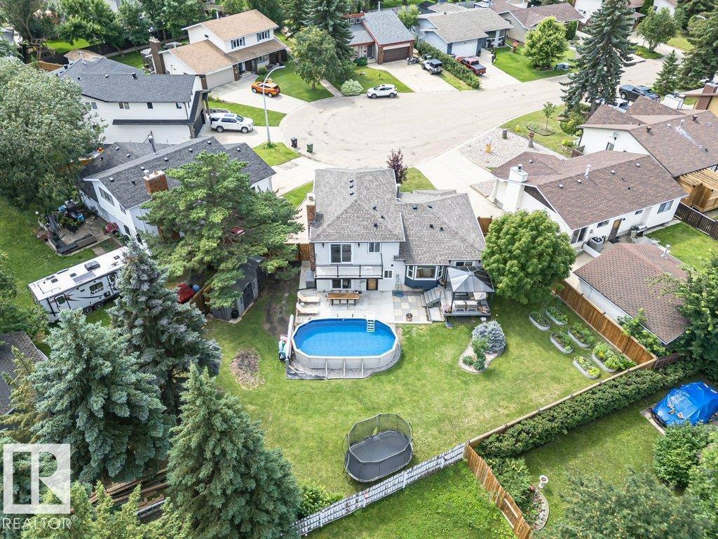 9905 81 ST - 65