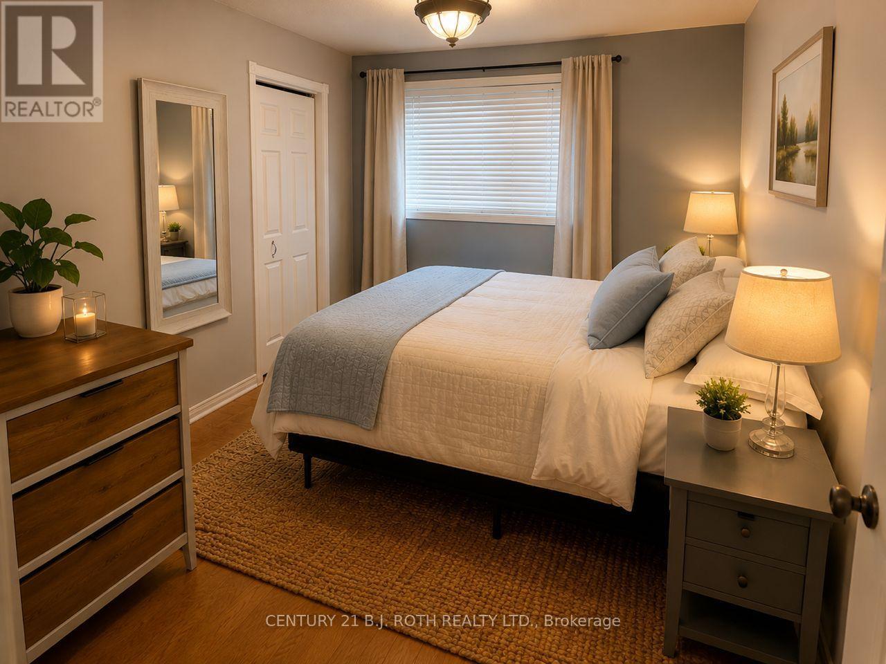 BEDROOM #3 - 105 CHIEFTAIN CRESCENT, Barrie (400 East) — photo 8
