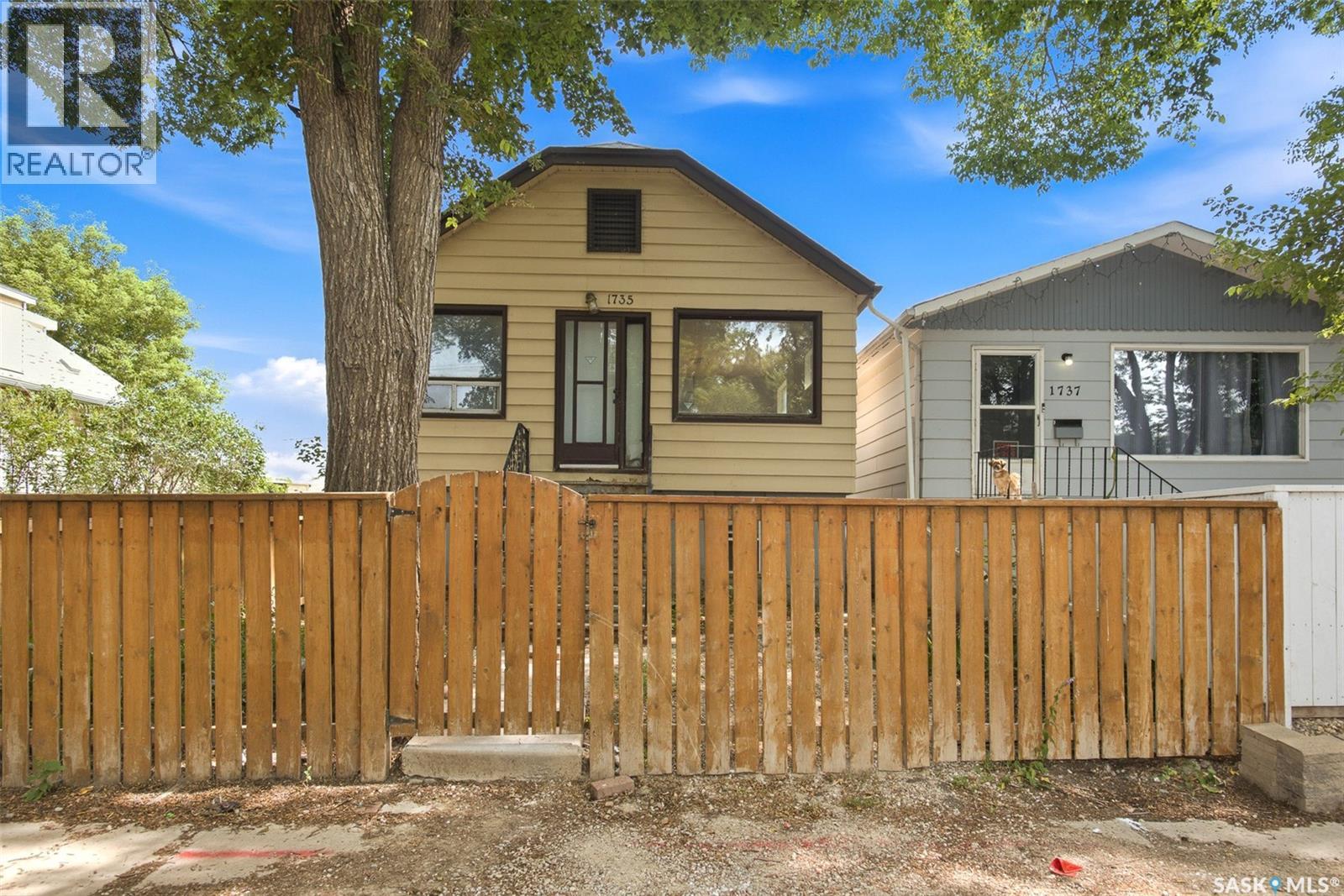 1735 Quebec STREET, Regina — photo 2