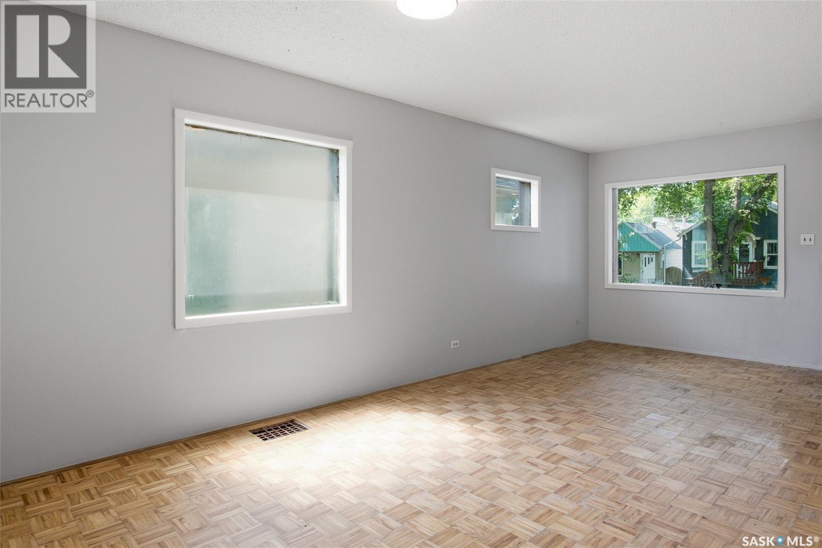 1735 Quebec STREET, Regina — photo 3