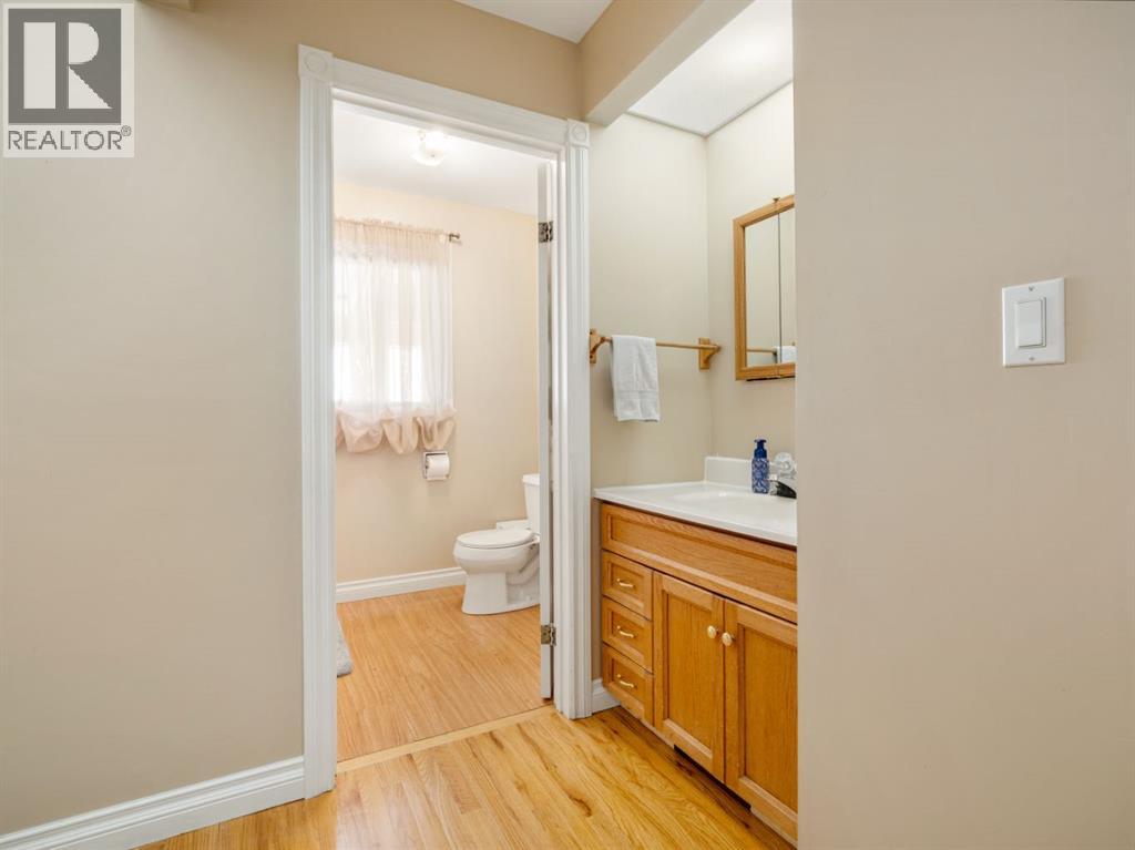 510 3 Street W - Image 15