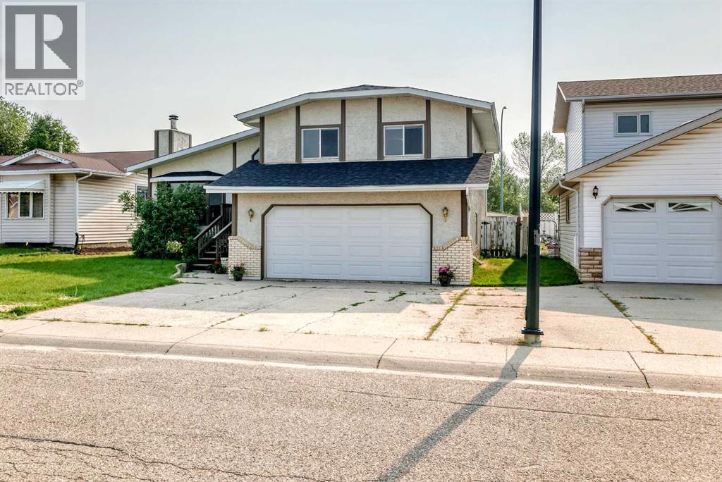 37 Kennings Crescent - 40