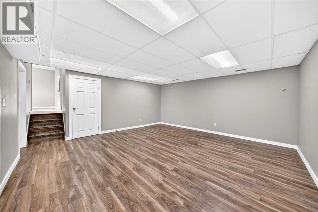 37 Kennings Crescent - 27